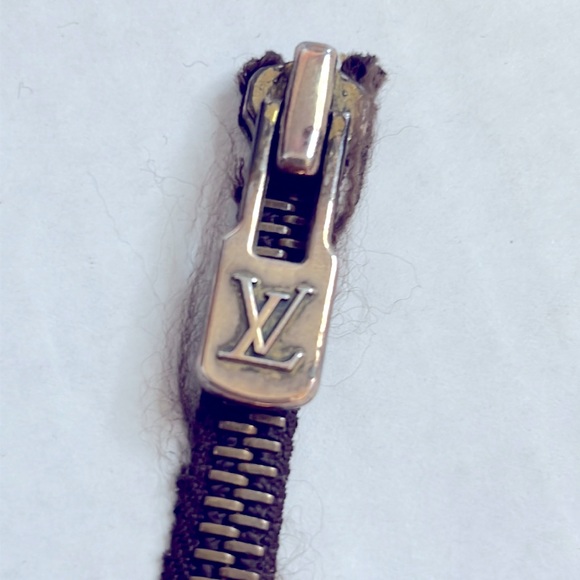 Louis Vuitton, Accessories, Authentic Louis Vuitton Silver Zipper Pull  Large Replacement Z55